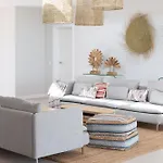 Ereza White Homes וילה