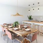 Ereza White Homes קלטה דה פוסטה