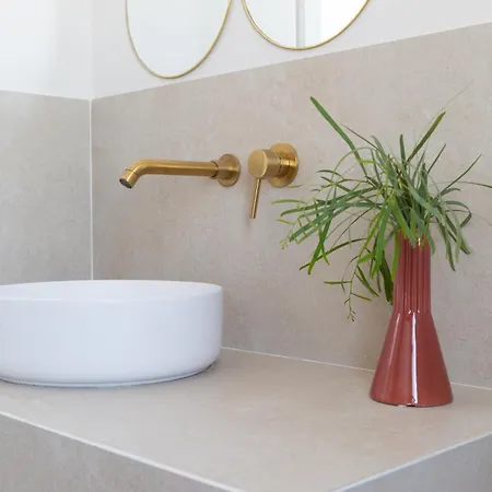 Ereza White Homes Willa