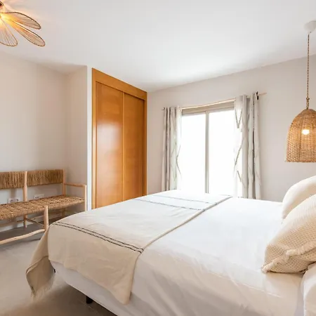 Ereza White Homes *
